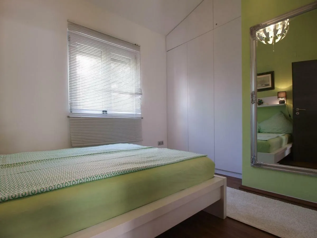 Apartments Ivanka 934 파자나